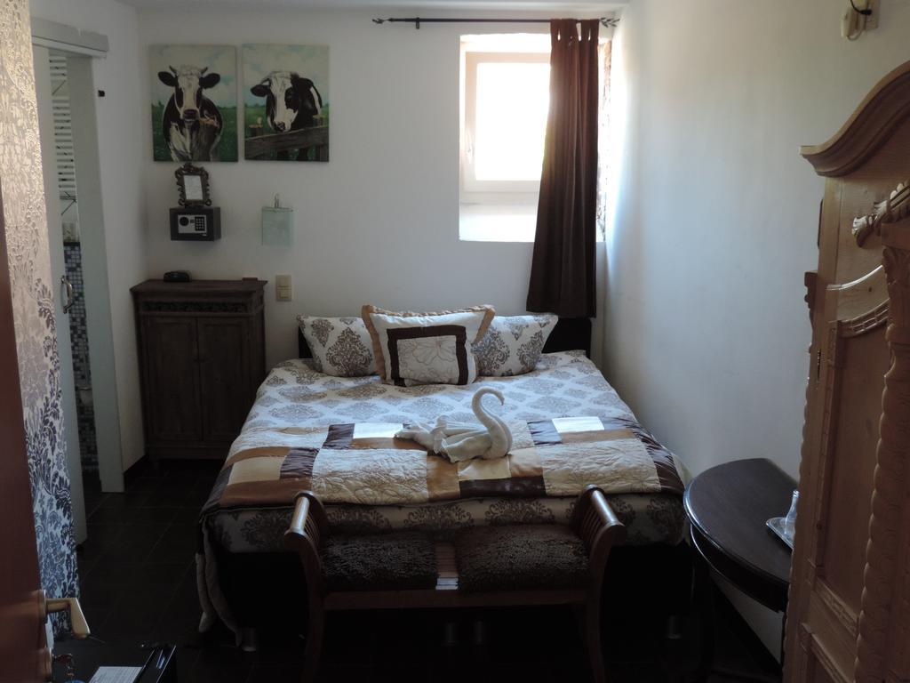 Hotel Berneau Δωμάτιο φωτογραφία